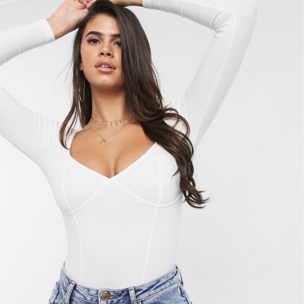 rib bodysuit with bust seams.